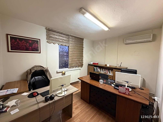 ETİMESGUT MERKEZDE ARA KAT 3+1 SATILIK DAİRE - Görsel 6