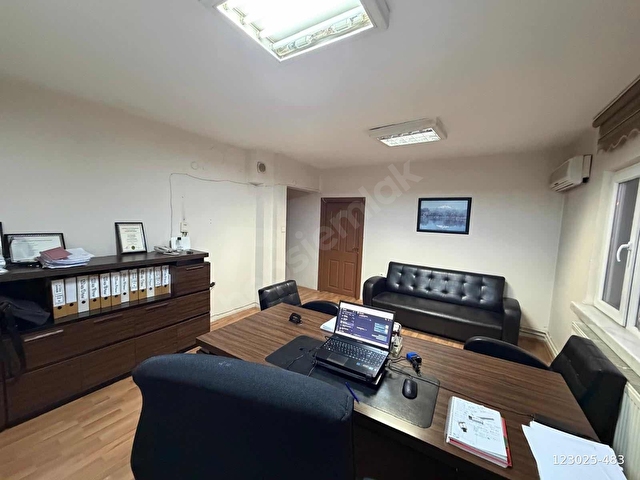 ETİMESGUT MERKEZDE ARA KAT 3+1 SATILIK DAİRE