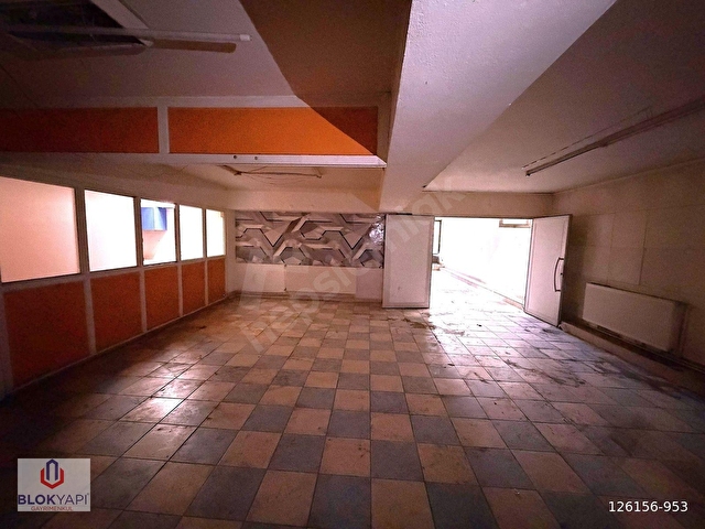 Blokyapıdan Doktorlar Caddesinde 210 m² Satılık İşyeri