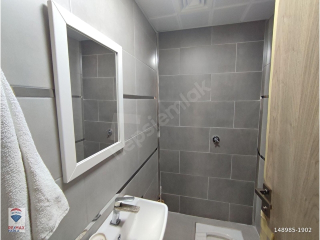 REMAX PARLADAN KIRAN TOKİLERDE SATILIK 2+1 DAİRE - Görsel 26