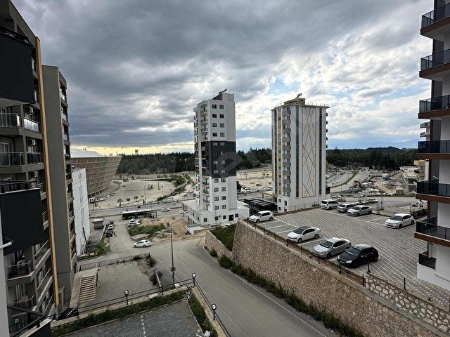 ÇARKIPAREde STAD KARŞISI 1+1 HASARSIZ SATILIK KÖŞE DAİRE - Görsel 19