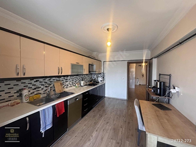 G.O.P MAHALLESİNDE FIRSAT BÜYÜK TİP 3+1 MANZARALI FIRSAT DAİRE - Görsel 15