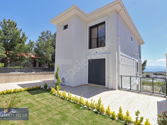 MAHMUT İŞLERDEN GÜREDE 285M2 ARSA TAM MÜSTAKİL 4+1 LÜKS VİLLA