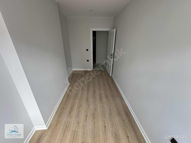 DEMOKRASİ CADDESİNE 50m MESAFEDE SATILIK 2+1 DAİRE - Görsel 15