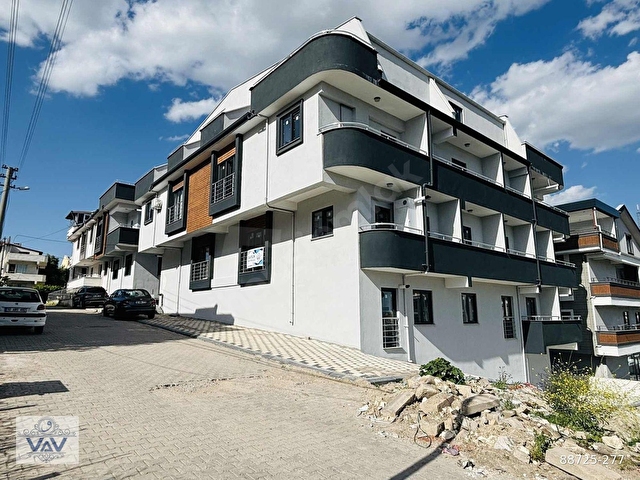 VAV GRUPdan 1.SAKARYA MAH ÇAKMAK CAD YAKINI SIFIR *ARA KAT* 2+1