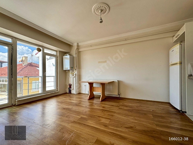 BOLU, SÜMERDE, MERKEZİ KONUMDA KİRALIK 1+1 DAİRE-NEWDOORSREALTY - Görsel 3