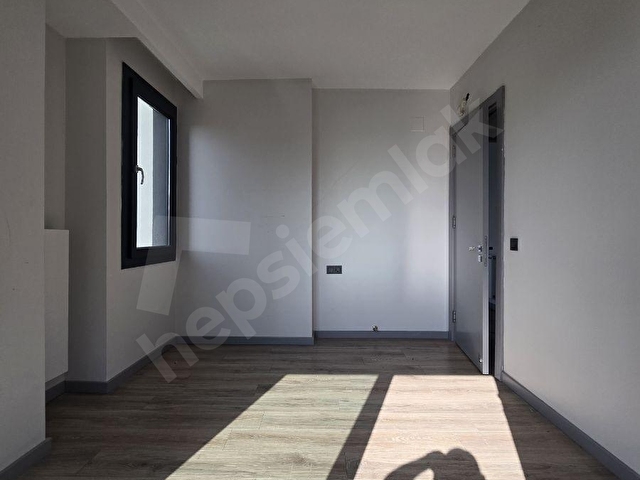 UĞUR MUMCU BLV GÖKTEKİN G3 GÖLMANZARALI FULL GÜVENLİKLİ DAİRE - Görsel 9