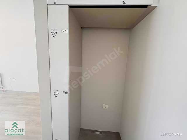 ALAÇATIDAN TAŞPINARDA BULVAR MARKET YAKINI ARA KATTA BOŞ 1+1 - Görsel 11