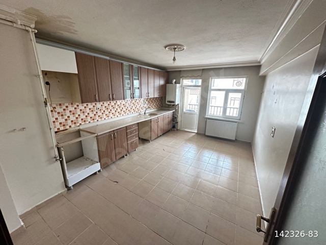 ACİLL FİYAT DÜŞTÜ 320m DUBLEX 5+2 TERASLI EBEVEYN BANYOLU KİLERLİ MASRAFSIZ DAİRE - Görsel 21