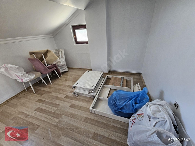 Kocamustafapaşa Yeni Bina Çatıkatı35mk5.Kat Bayana Tek Oda17.500 - Görsel 4