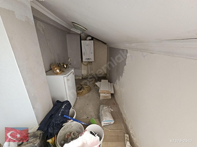 Kocamustafapaşa Yeni Bina Çatıkatı35mk5.Kat Bayana Tek Oda17.500 - Görsel 25