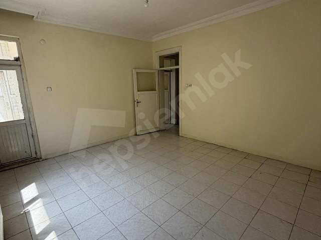 MEHMET KOLAY DAN SATILIK MERKEZİ KONUMDA ARAKAT DAİRE - Görsel 16