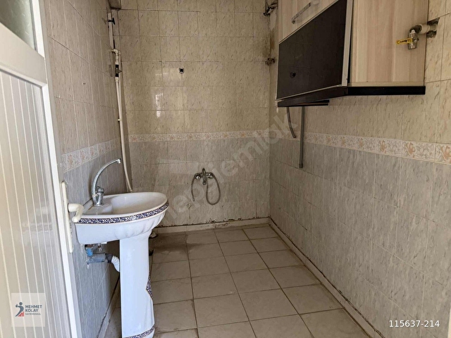 MEHMET KOLAY DAN SATILIK MERKEZİ KONUMDA ARAKAT DAİRE - Görsel 19