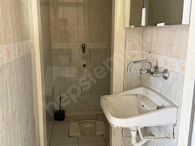 MEHMET KOLAY DAN SATILIK MERKEZİ KONUMDA ARAKAT DAİRE - Görsel 25