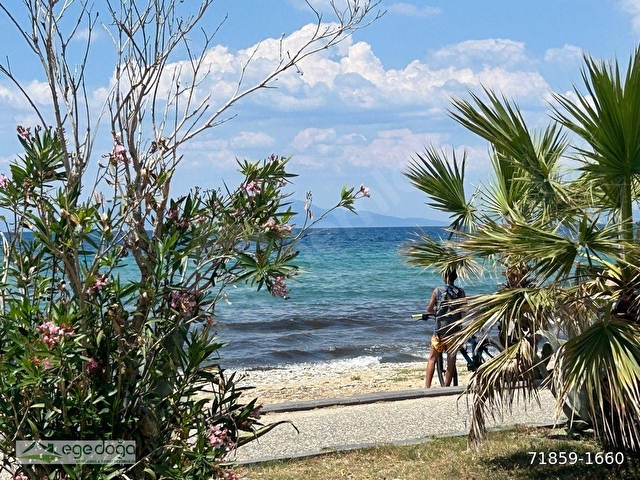 Kuşadası Güzelçamlı 4+1 tripleks eşyalı yazlık - Görsel 13