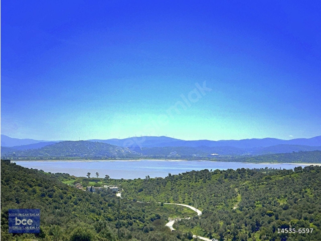 BODRUM ADABÜKÜ  PLAJLARA YAKIN TAM MÜSTAKİL FULL EŞYALI PANAROMİK MANZARALI TRİPLEX EV - Görsel 14