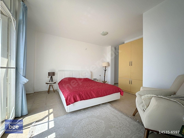 BODRUM ADABÜKÜ  PLAJLARA YAKIN TAM MÜSTAKİL FULL EŞYALI PANAROMİK MANZARALI TRİPLEX EV - Görsel 27