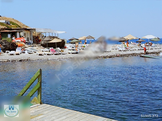 BODRUM GÜNDOĞANda  ÖZEL PLAJLI- YILLIK-SEZONLUK-KİRALIKBAHÇE KAT  DAİRE