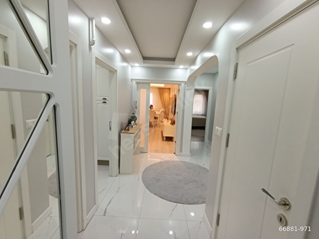 ESENYURT BARBAROS DA 3+1 DAİRE 150 m2 SİTE DE 22 YILLIK - Görsel 12