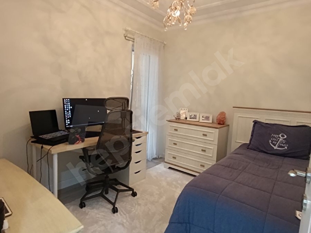 ESENYURT BARBAROS DA 3+1 DAİRE 150 m2 SİTE DE 22 YILLIK - Görsel 16
