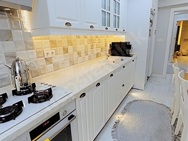 ESENYURT BARBAROS DA 3+1 DAİRE 150 m2 SİTE DE 22 YILLIK - Görsel 25