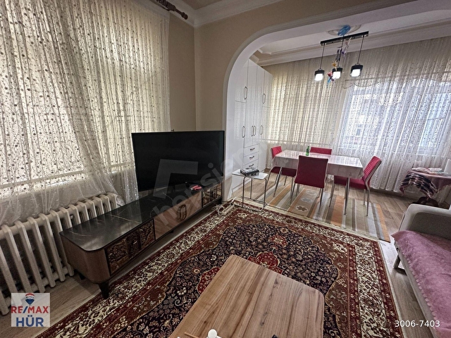 REMAX HÜRDEN KİRALIK EŞYALI DAİRE KIZ MESLEK LİSESİ SOKAĞINDA - Görsel 18