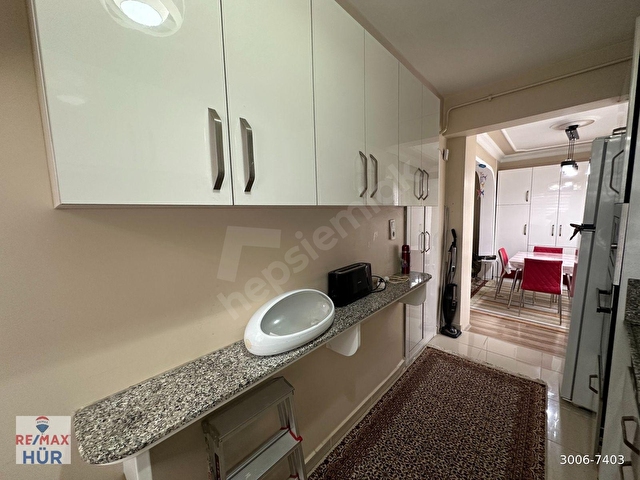 REMAX HÜRDEN KİRALIK EŞYALI DAİRE KIZ MESLEK LİSESİ SOKAĞINDA - Görsel 26