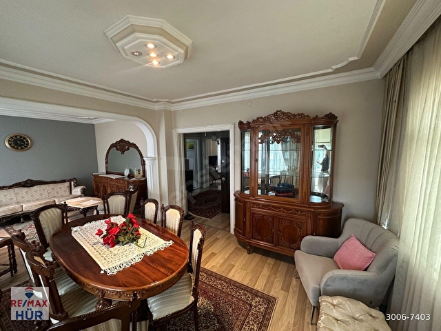 REMAX HÜRDEN KİRALIK EŞYALI DAİRE KIZ MESLEK LİSESİ SOKAĞINDA - Görsel 12