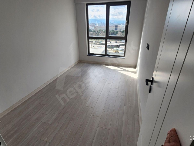 AKPINAR DA CADDE ÜZERİNDE SIFIR BİNADA 3+1 KİRALIK DAİRE - Görsel 11