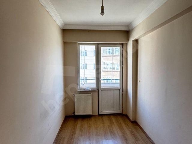 ÇIKINLAR MAHALLESİNDE KÖROĞLU SİTESİNDE 3+1 KİRALIK DAİRE - Görsel 11