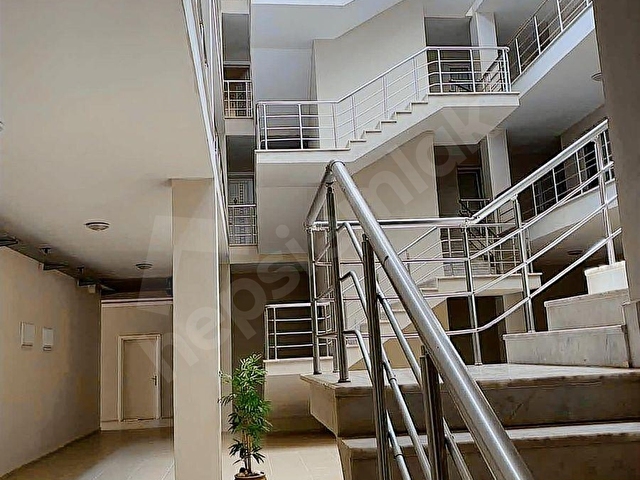 SATILIK 1+1 DAİRE ARAKAT FUL EŞYALI - Görsel 2