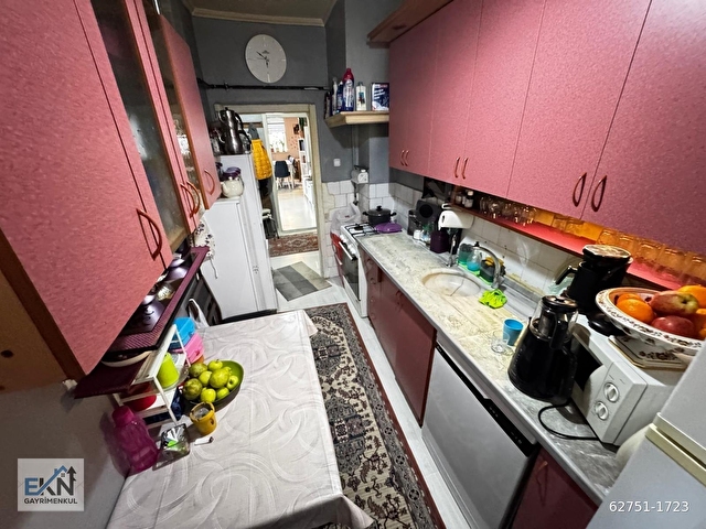 BASIN CADDESİNE 3 BİNA GÜNEY BATI KENDİNE AİT BAHÇELİ FULL YAPI - Görsel 15