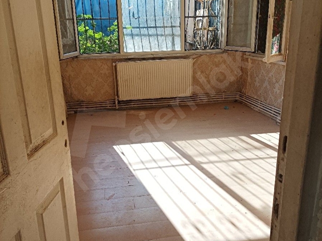 DERVİŞALİ MAHALLESİNDE SATILIK BAHÇE KATI
