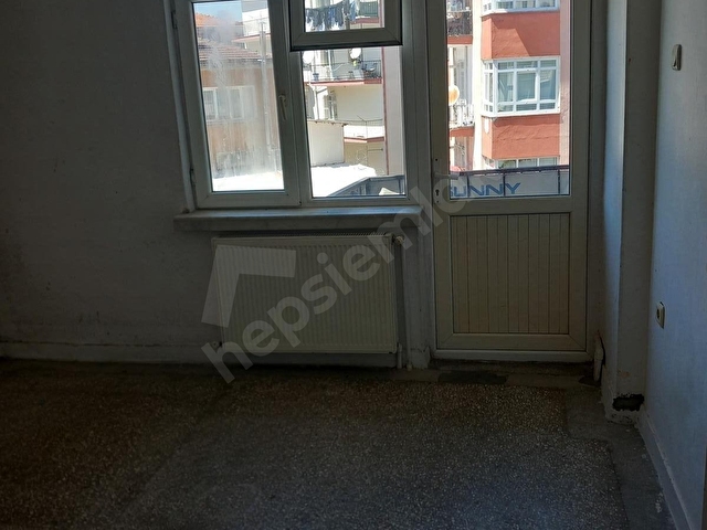 ÖRNEK MAH İÇLİ SK 2+1 DAİRE 2 KAT ÖN CEPE 1.700.000 TL - Görsel 2