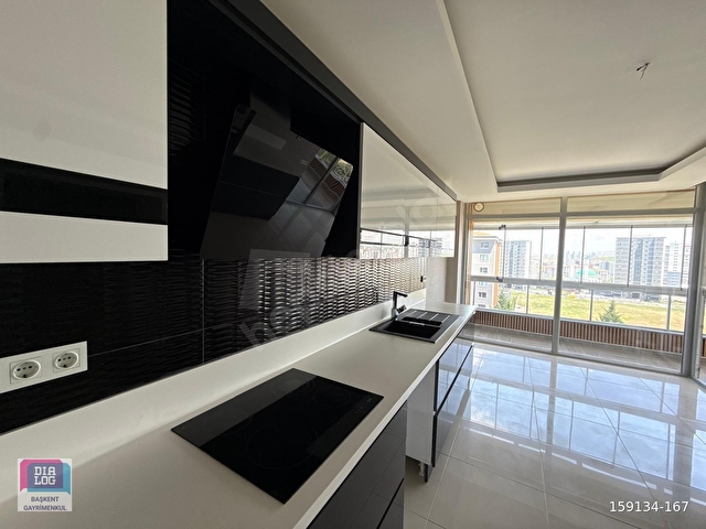 BAĞLICADA PRESTİJLİ SİTE İÇERİSİNDE GENİŞ 4+1 SATILIK DAİRE - Görsel 5