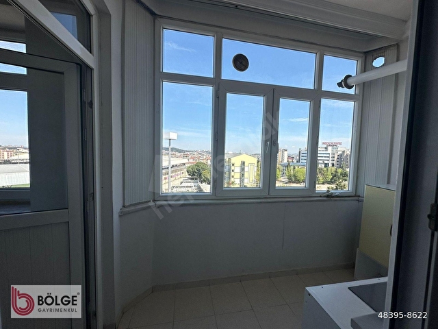 Cadde Üzerinde, Önü Açık ve Ferah Asansörlü 3+1 Kiralık Daire - Görsel 9