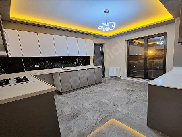 AYDDEN FULL YAPILI SIFIR ARAKATTA PARK CEPHE 3+1 SATILIK DAİRE - Görsel 4