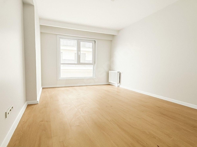 BEYLİKDÜZÜNDE SİTE İÇERİSİNDE FULL KONSEPT 3+1 SATILIK DAİRE - Görsel 14