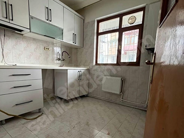 ULUSOY CADDESİNDE  2+1 GİRİŞ KAT KONUMUNDA ÖN CEPHE - Görsel 2