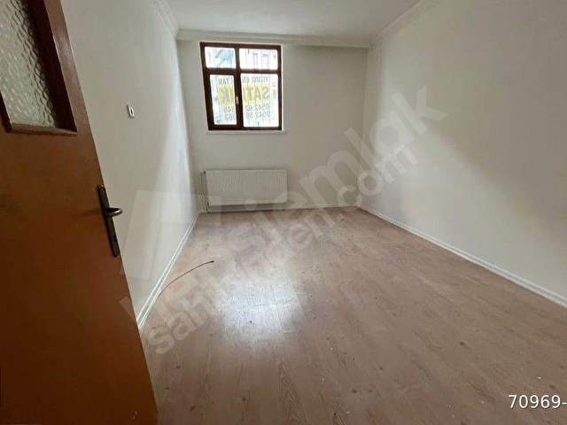 ULUSOY CADDESİNDE  2+1 GİRİŞ KAT KONUMUNDA ÖN CEPHE - Görsel 9