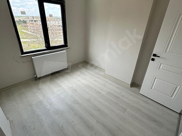 CUMHURİYET MAHALLESİNDE OTURUMA HAZIR 2+1 DAİRE VİRA GAYRİMENKUL - Görsel 13
