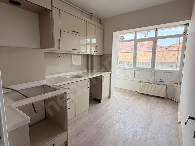 %90 YENİLENMİŞ 2+1 BAĞIMSIZ MUTFAK YÜKSEK KREDİ İMKANI - Görsel 18