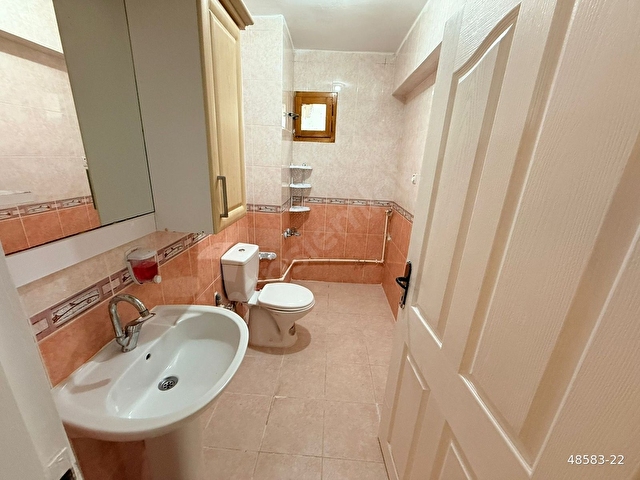 KARAPÜRÇEKTE SİTEDE KOT-1 ASANSÖRLÜ EKONOMİK 3+1 DAİRE - Görsel 21