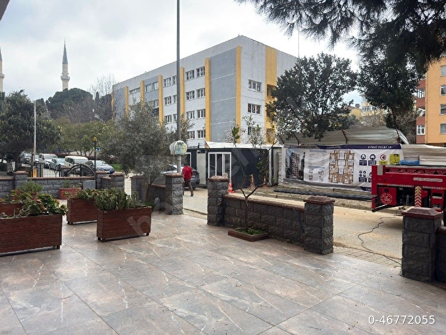İstanbul Kadıköy Merdivenköy Mahallesi Molla Sokakta bulunan 67 m² kullanım alanına sahip dükkanımı - Görsel 2