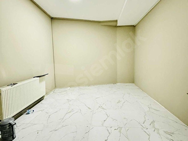 ŞİŞLİ 200M2 GİRİŞ 200M2 GİRİŞ ALT DÜKKAN DEPOAKDERE EMLAK - Görsel 6