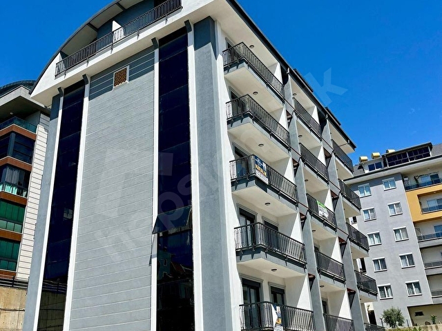 ÇIPLAKLI YENİ BİNA LUNA LOFT BOŞ DAİRE 1+1 KIRALIK DAİRE - Görsel 14