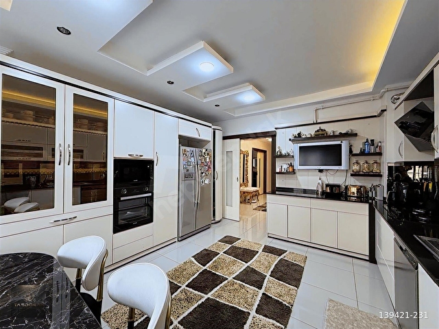 GÜVENEVLERDE SATILIK ULTRA LÜX 4+1 BAKIMLI DAİRE - Görsel 4