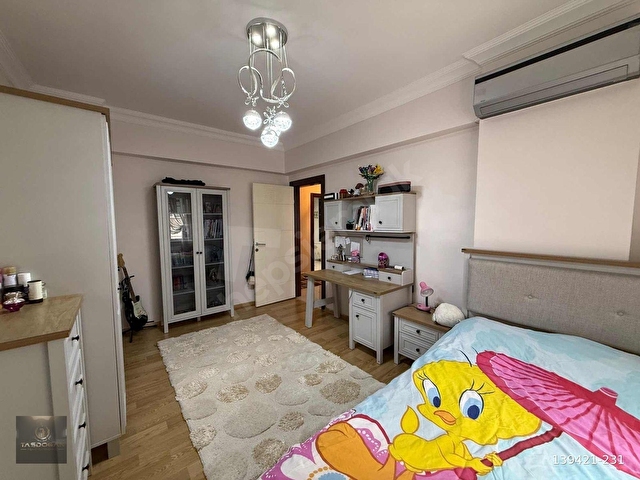 GÜVENEVLERDE SATILIK ULTRA LÜX 4+1 BAKIMLI DAİRE - Görsel 18