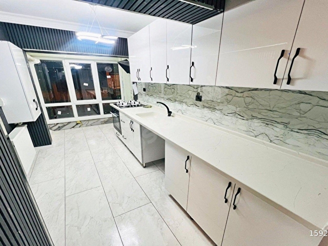 DAĞ GAYRİMENKULDAN KANUNİDE FULL YAPILI FERAH 3+1 SATILIK DAİRE - Görsel 2
