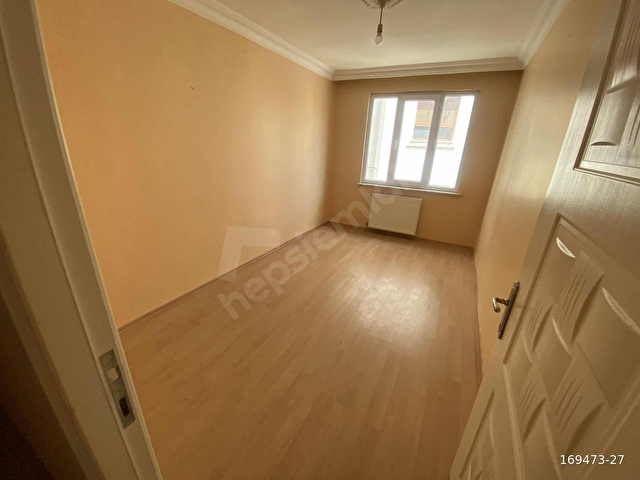 TUZLA AYDINLI MERKEZDE ARAKAT MERKEZİ KONUMDA GENİŞ 2+1 DAİRE - Görsel 10